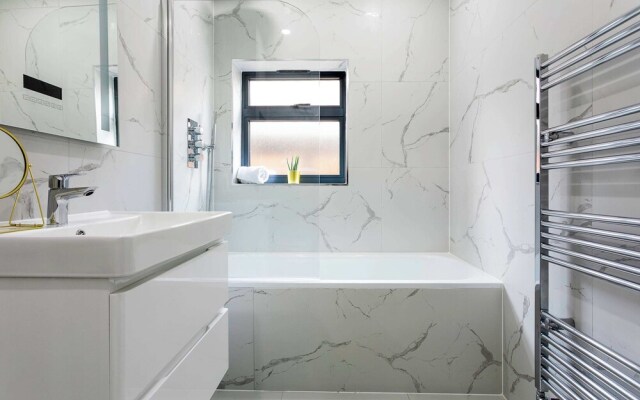 The West London Luxury Apartment
