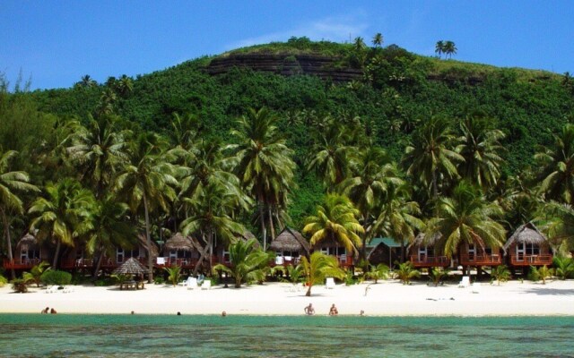Paradise Cove Lodges