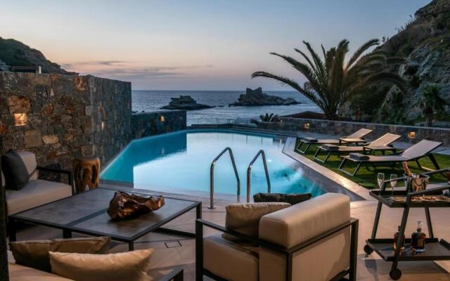 Made By The Sea Villas 9 Bdrm