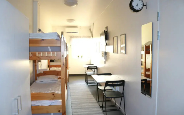 Kärraton Vandrarhem - Hostel