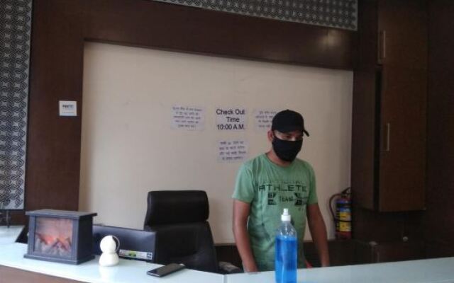 Hotel Amrit