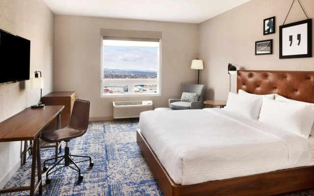 Four Points by Sheraton Calgary Airport