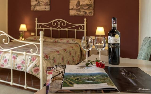 Il Portico Della Rocca