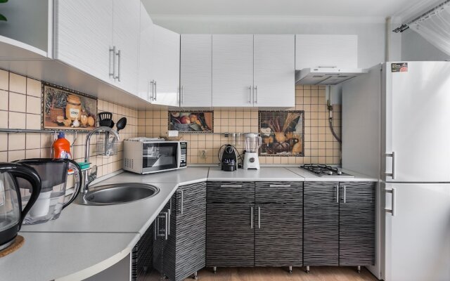 Apartment on Druzhinnikovskaya 11A