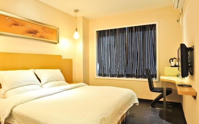 Sealy Hotel
