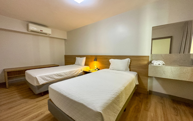 San Marino Suite Hotel