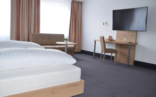 TIPTOP Hotel Hirt