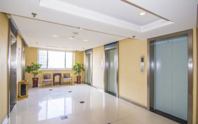 Golden Tree Business Hotel
