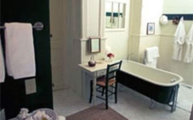 Abingdon Manor - Country Inn & Restaurant