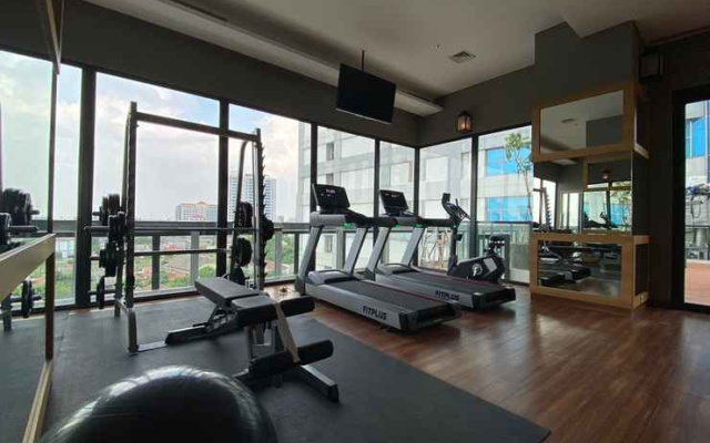 Comfortable and Stunning 2BR Samara Suites Apartment By Travelio