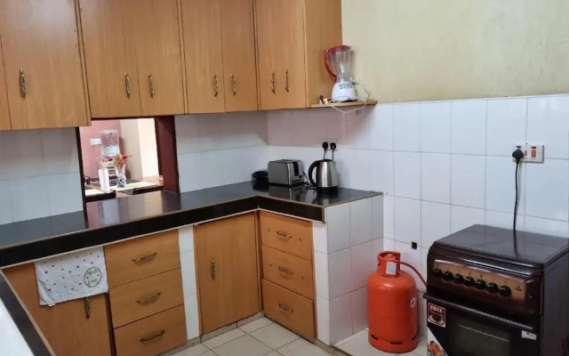 Lux Suites Weavers Haven Guest House