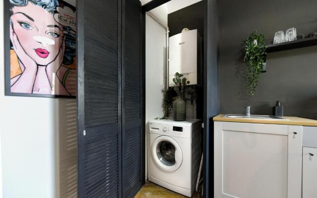 THE POP ART Experience Central Studio - Homey Residence