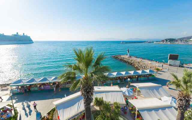 Derici Hotel