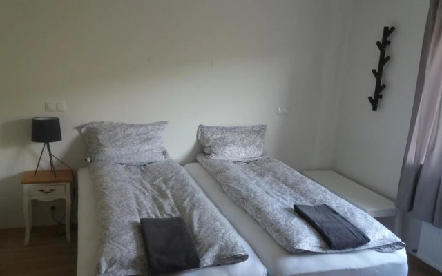 Guesthouse Brúnahlíð