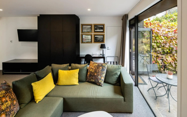 Queenstown Park Boutique Hotel