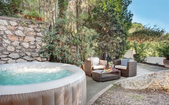 Villa Bougainvillea