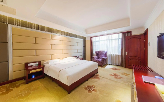 De'an International Hotel(德安国际大酒店)