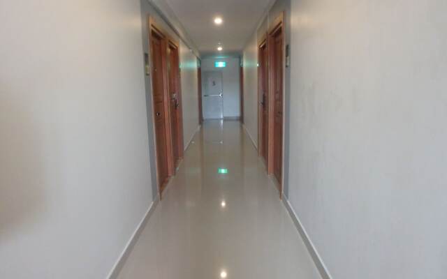 Donmueang Place Hotel