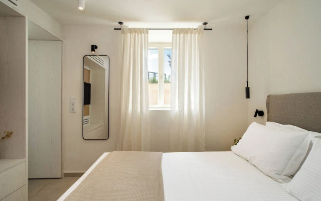 Kukutseli Country Living by White Dream