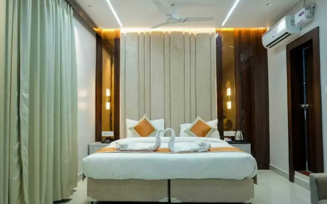 Hotel Evara Inn