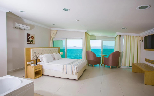 Dragut Point North Hotel