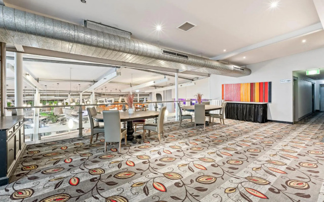 The Colmslie Hotel