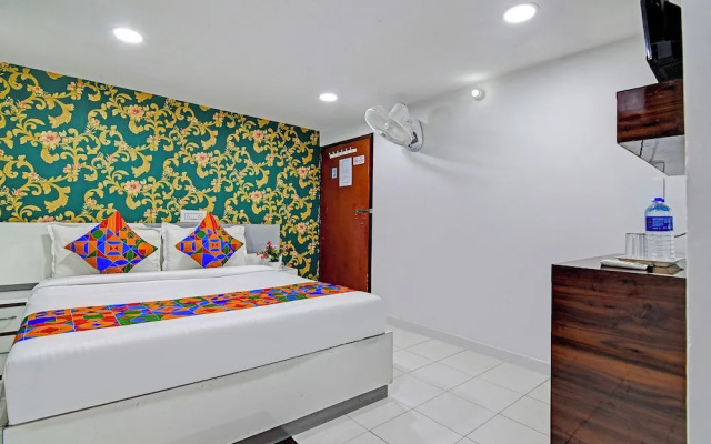 Fabhotel Dream Star