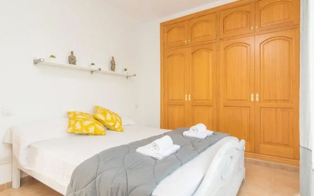 Goixa in Lloseta With 3 Bedrooms and 2 Bathrooms