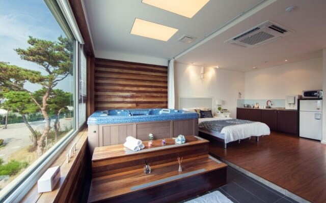 Ganghwado Sundance Pension