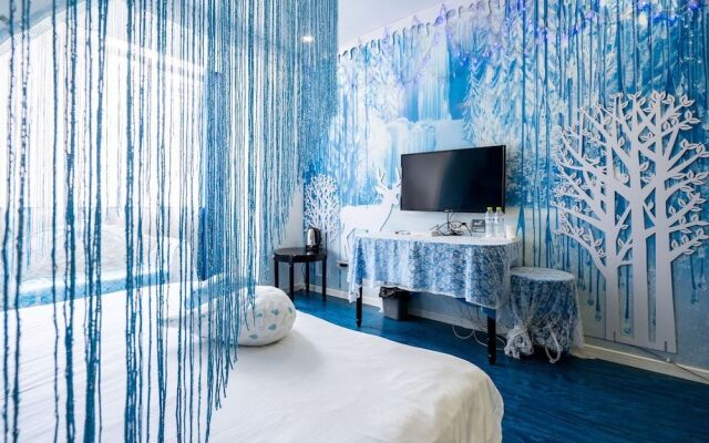 Chongqing Alvin Hotel