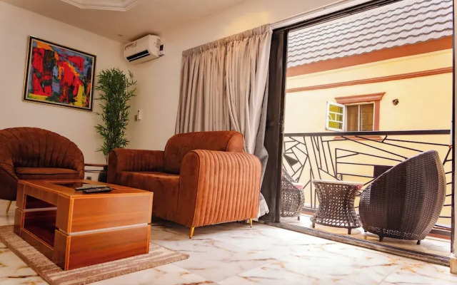 1-bed Flat - Lekki Phase 1 - Pool - Spa - Balcony