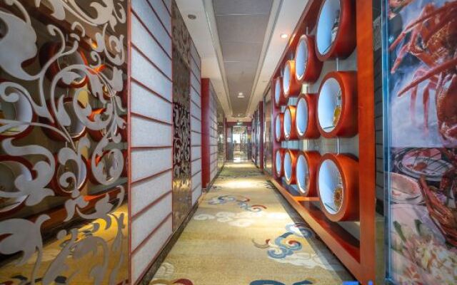 Carnival Hotel (Baise Tianyang)