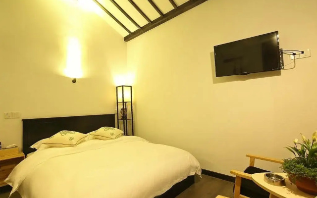 Xitang Hua Tian Hotel