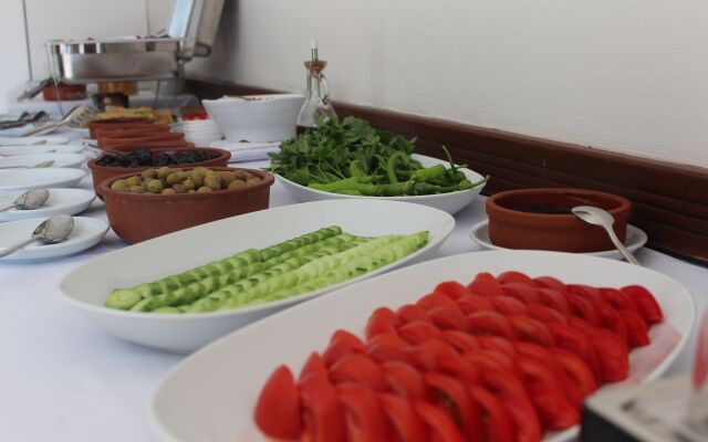 Oya Boutique Hotel & Suites