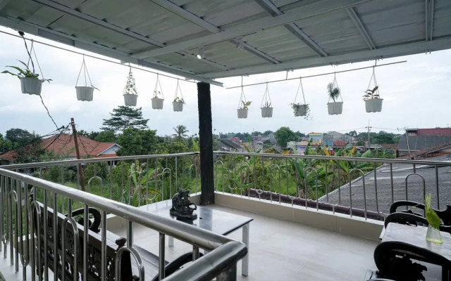 RedDoorz near Exit Toll Sirkuit Sentul