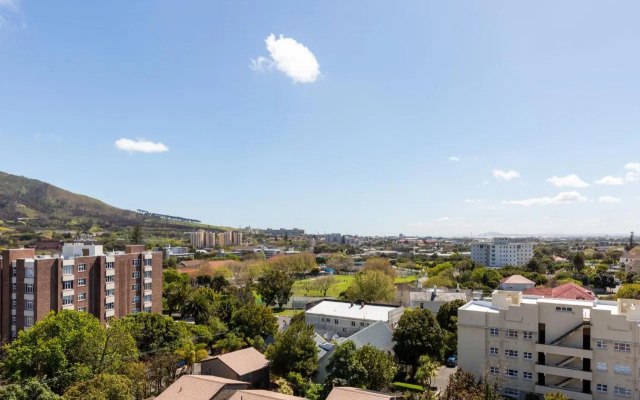 Central Southern Suburbs Leafy Village Neighbourhood