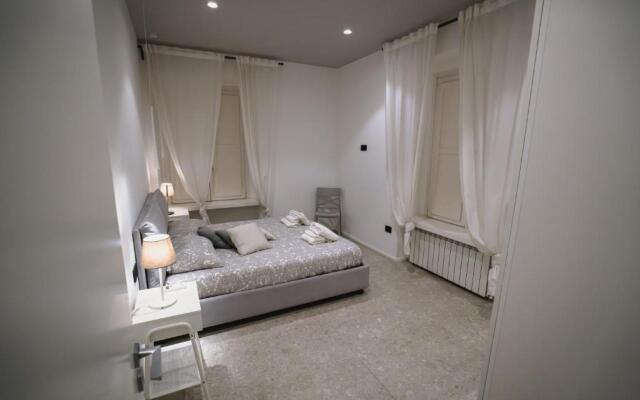 De Luca 6 Apartments