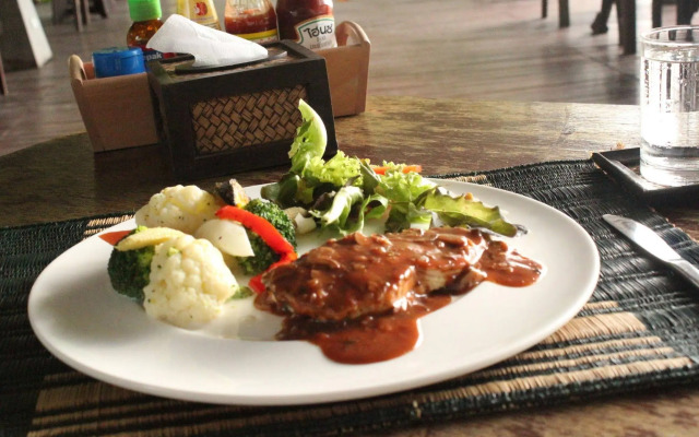 Baan Panwa Resort