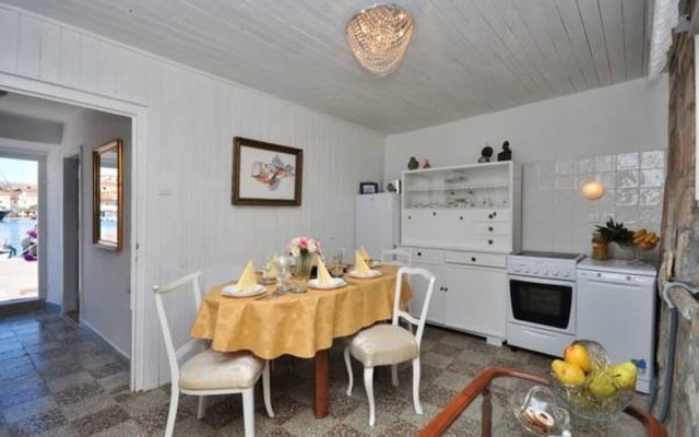House Vanja