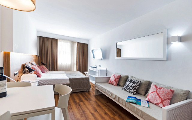 Aparthotel Ponent Mar