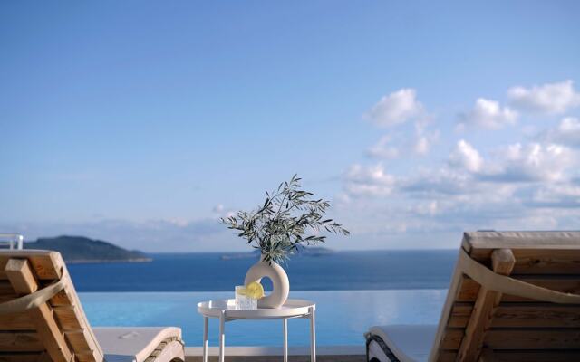 Blue Island Luxury Hotel - Adults Only