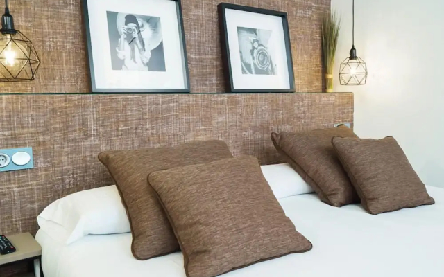 Blanq Carmen Hotel
