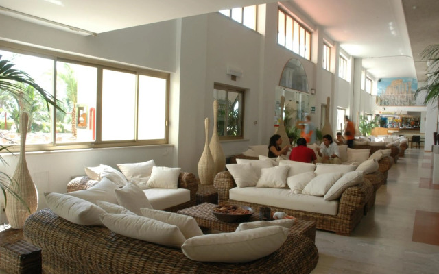 Paradise Beach Resort