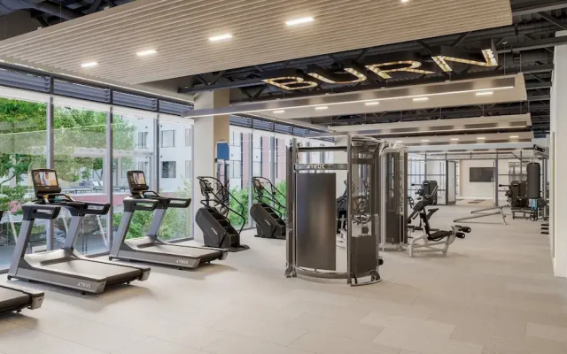 Hyatus Luxury Residences Everett