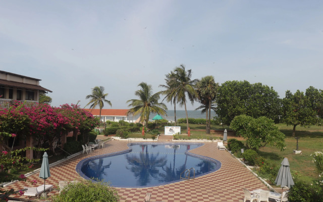 Golden Sun Beach Resort