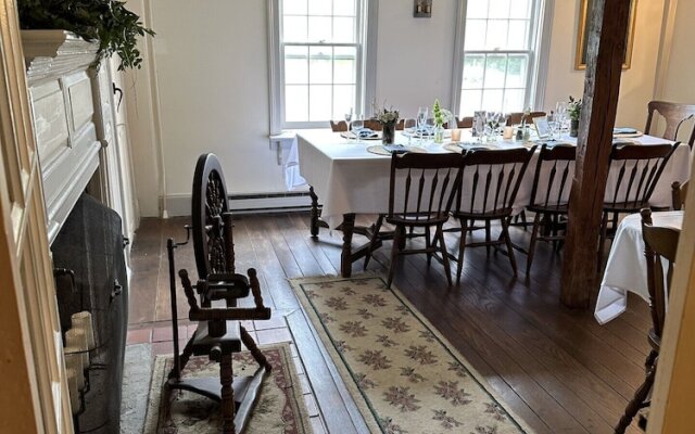 The General Stanton Inn