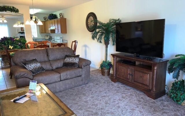 Whispering Pines 643