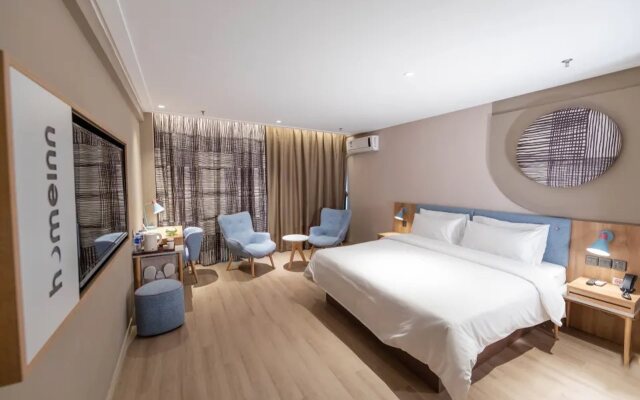 Home Inn (Dandong Fengcheng Fenghuangshan Fenghua Street)