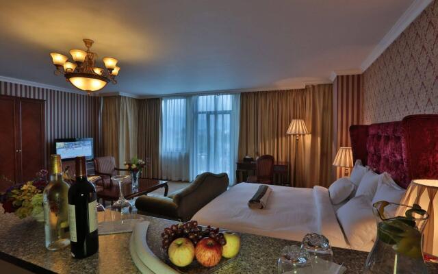 The Residence Suite Hotel