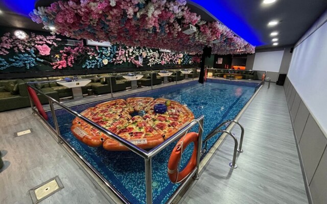 Peony Hotel